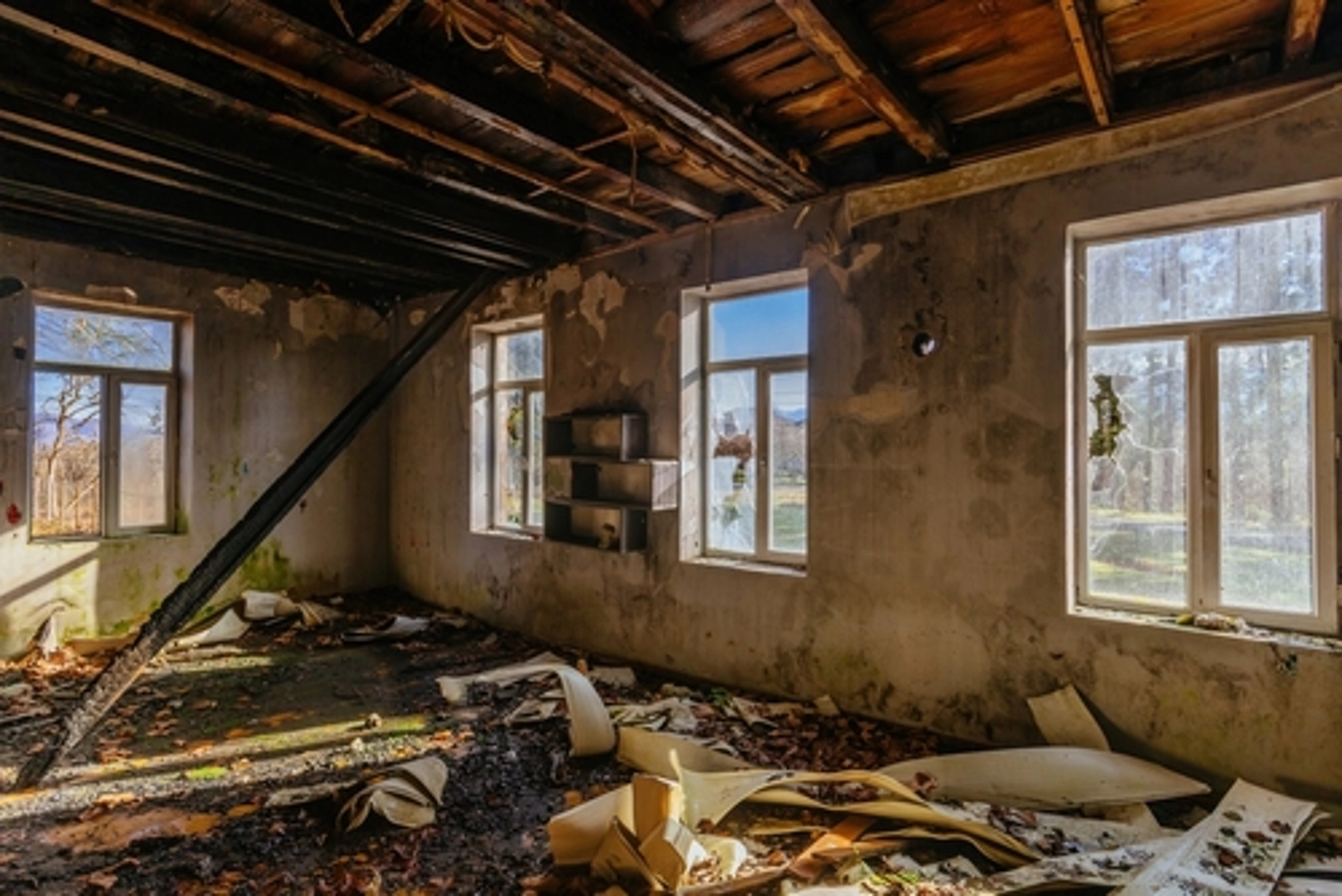 There are two types of structure fires, and SERVPRO® is here to detail them, along with risks, prevention measures, and the reconstruction process afterward. When fires strike, SERVPRO is Here to Help® with remediation.