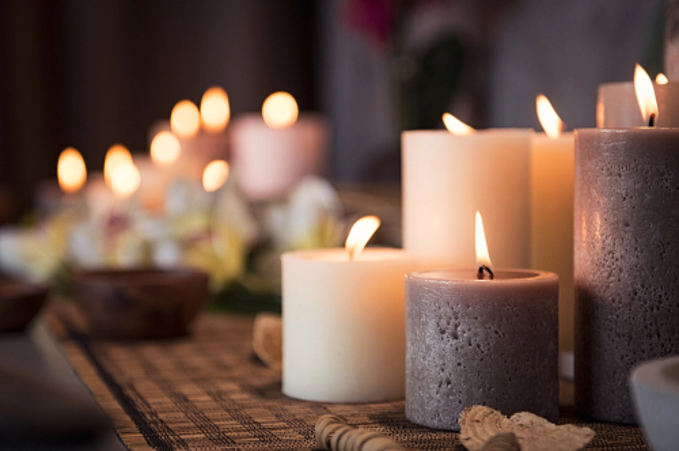 From soy to paraffin wax, there are a variety of candle types. Unfortunately, candles can be dangerous and cause fires. So, what tips can you follow to minimize your chances? SERVPRO® offers help and will clean after damage.